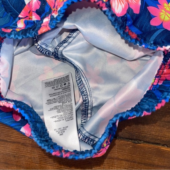 Hurley Kids Swim Set in Blue and Pink Floral - Picture 5 of 5